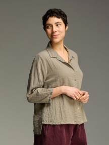 Hi Low Crop Shirt by Cut Loose