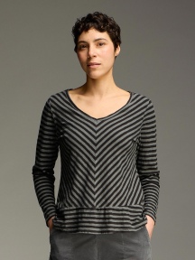 L/S Border Top by Cut Loose