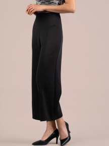 Straight As It Seams Pant by Sympli