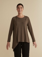 Asymmetrical Top by Cut Loose