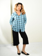 Crinkle Plaid Hi-Low Shirt by Cut Loose