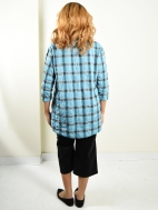 Crinkle Plaid Hi-Low Shirt by Cut Loose