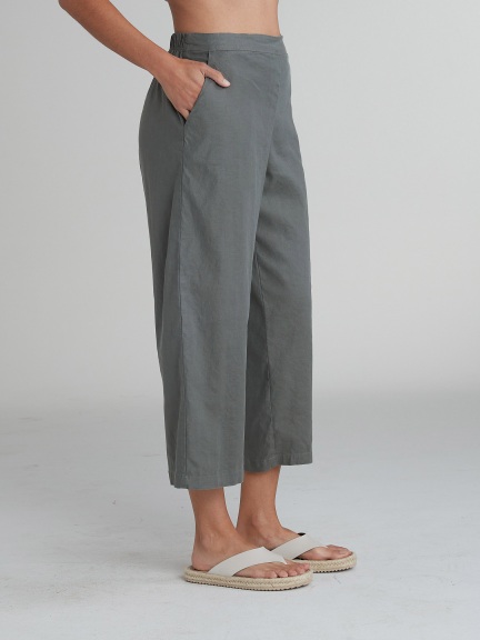 Crop Wide Leg by Cut Loose