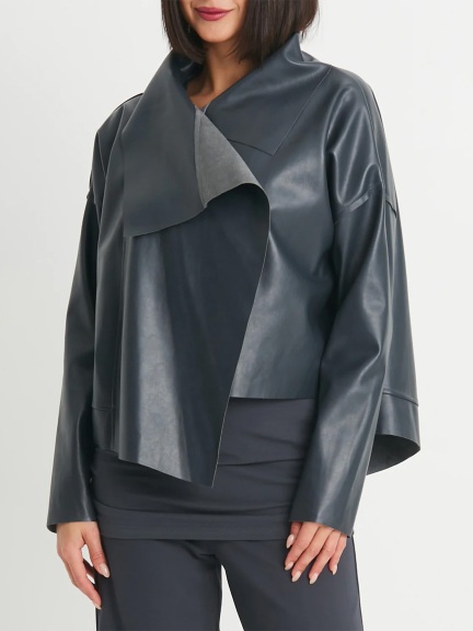 https://www.helloboutique.com/images/items/xlarge/Cropped-Asymmetrical-Jacket-by-Planet-17754-87134.jpg