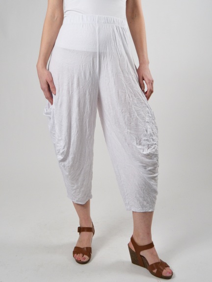 https://www.helloboutique.com/images/items/xlarge/Peyton-Pants-by-Chalet-18334-57973.jpg